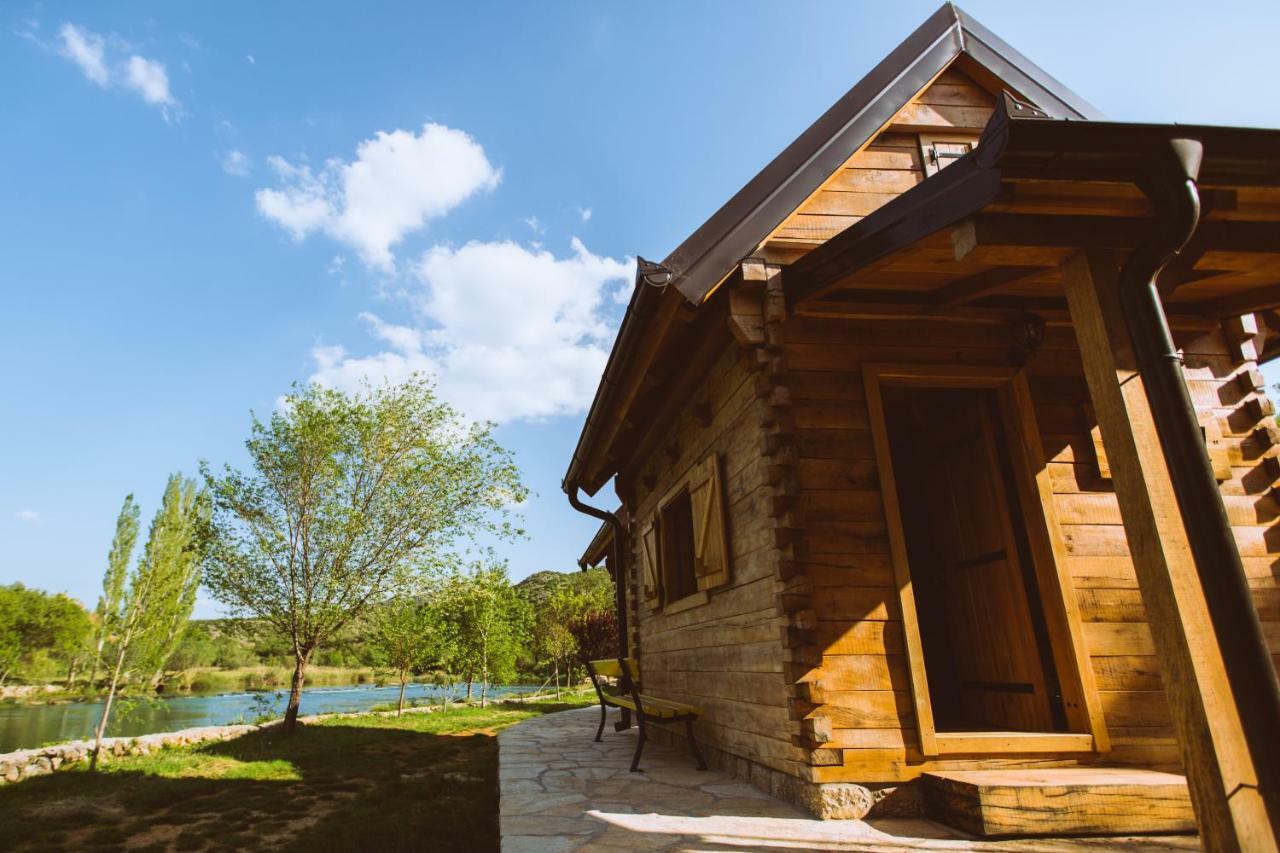 River Huts Zrmanja Obrovac Extérieur photo